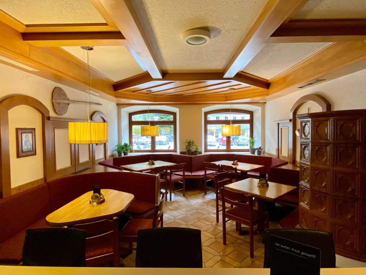 Gasthaus Post Matrei in Osttirol Exterior photo